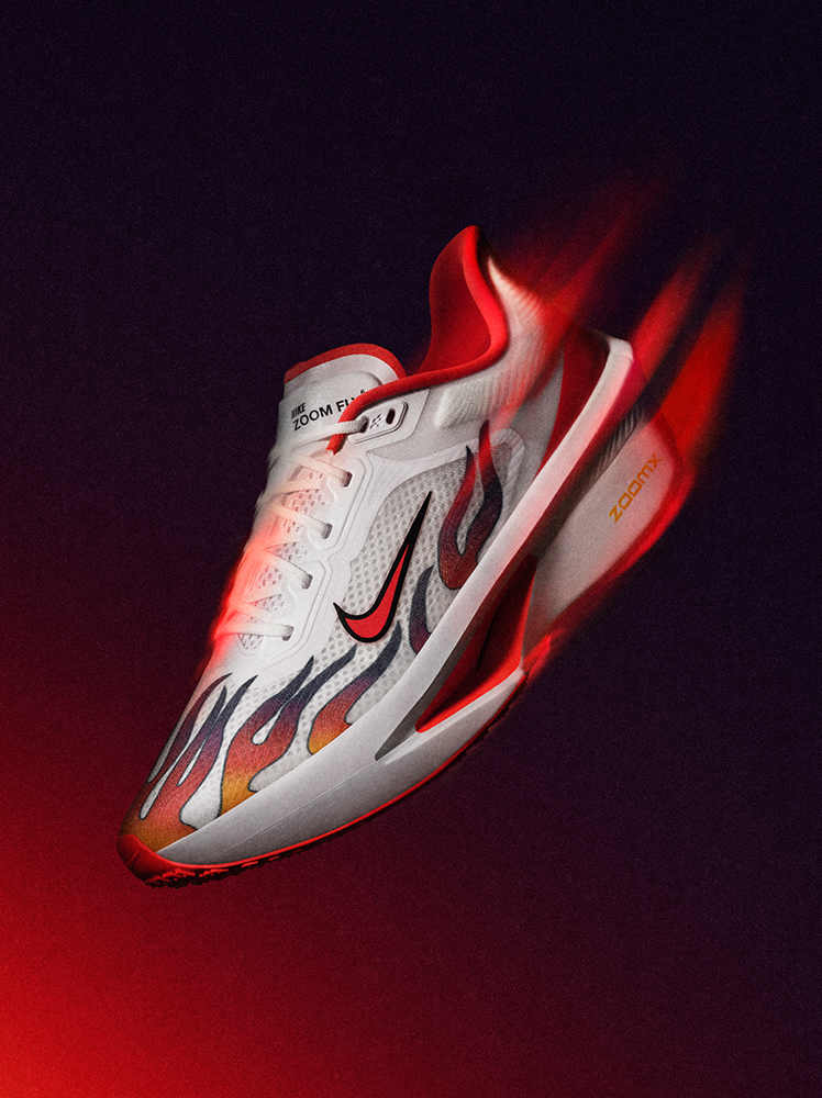 EKIDEN PACK その熱を走らせろ。プーマ　レーシングスーツ。. Nike JP